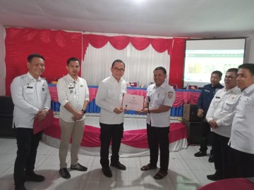 Jawab Tantangan Kemanuan Teknologi, Pj Bupati Hani Syopiar Rustam Launching Desa Perdana Go Digital di Desa Sidomulyo