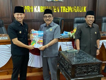 LKPJ Bupati Trenggalek TA 2023, Resmi Diserahkan ke DPRD