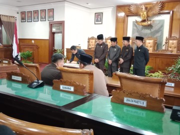 DPRD Tulungagung Gelar Rapat Paripurna Dalam Rangka Penyampaian LKPJ Tahun Anggaran 2023