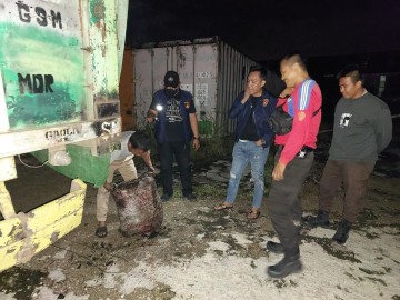 Pelaku Illegal Minning Berikut Truknya Ditangkap Subdit IV Tipidter Ditreskrimsus Polda Sumsel, 88,2 Ton Batubara Illegal disita