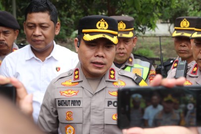 Ratusan Balon Udara Siap Terbang Diamankan Polres Trenggalek