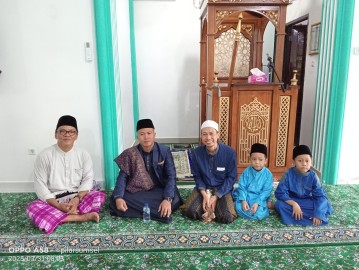 Ratusan Warga Perumahan Green Garden III Lubuklinggau Antusias Sholat Idul Fitri di Masjid Fisabilillah