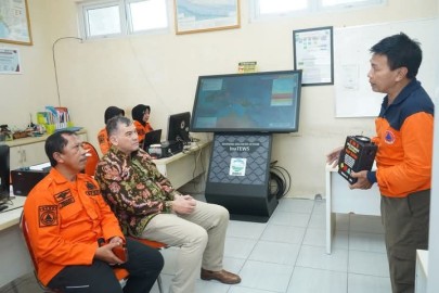 Rawan Bencana !!! Warga Trenggalek Wajib Simpan Nomor WhatsApp Ini